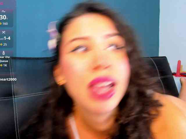 Bong-cams9392 webcam