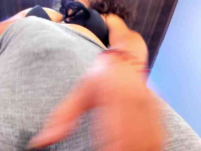 Bong-cams9392 webcam