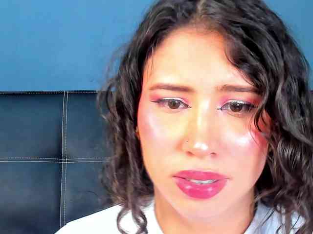 Bong-cams9392 webcam