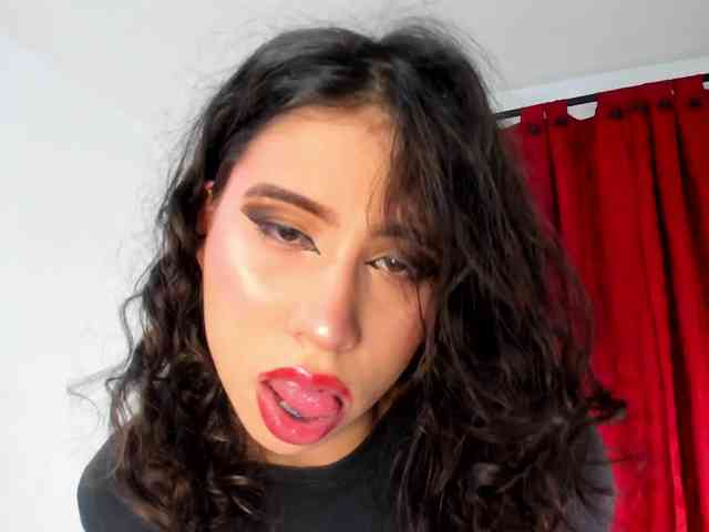 Bong-cams9392 webcam