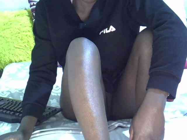 Jasmine33 webcam