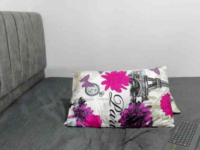 CristinaPiccone webcam