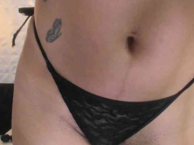 CristinaPiccone webcam