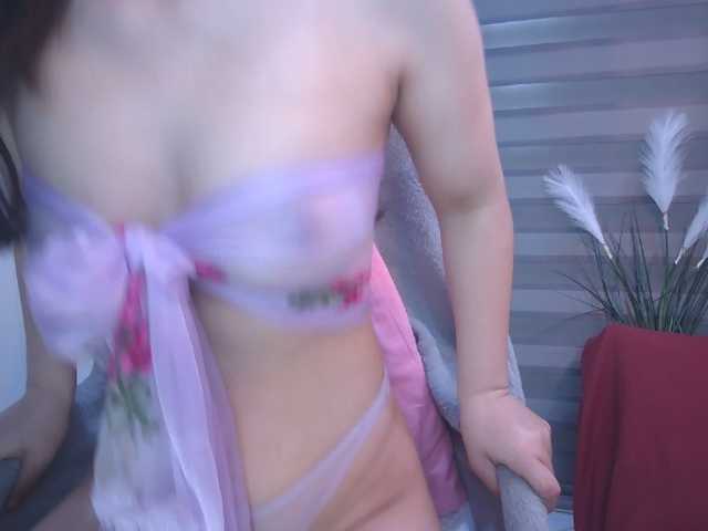 KazumiChan's BongaCams show and profile