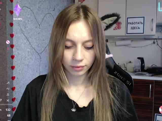 jellyPriestess webcam