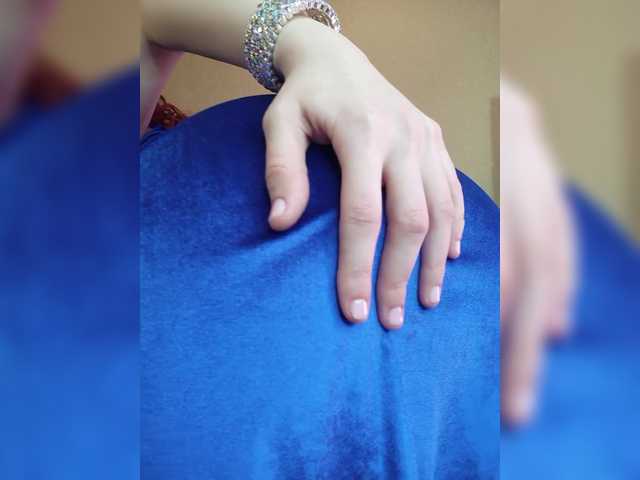 MEDOVAYA1's BongaCams show and profile