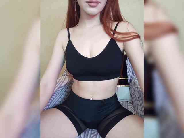 MEDOVAYA1 Live Webcam on BongaCams