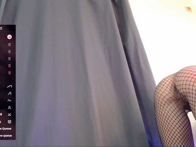 DelicateKiss's BongaCams show and profile
