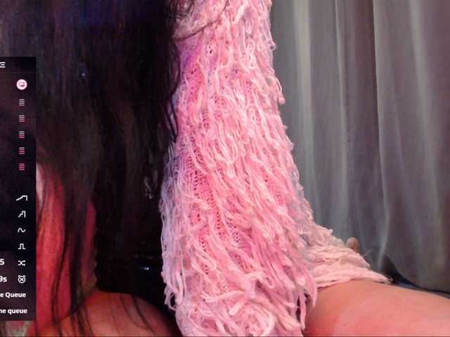 DelicateKiss's BongaCams show and profile