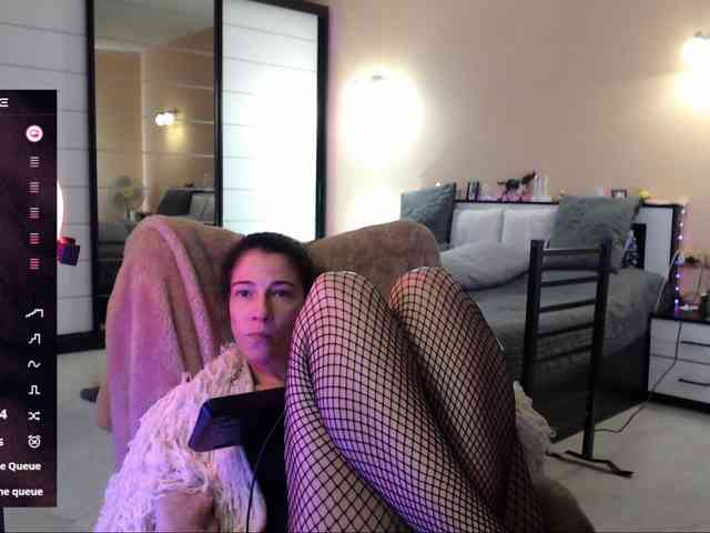 DelicateKiss Live Webcam on BongaCams