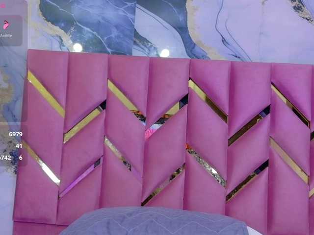 DirtyLittleSlut's BongaCams show and profile