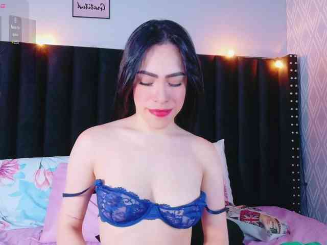 DirtyLittleSlut webcam