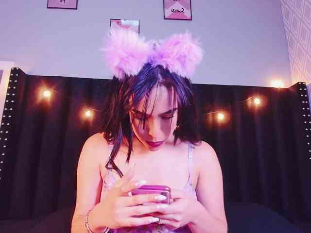 DirtyLittleSlut webcam