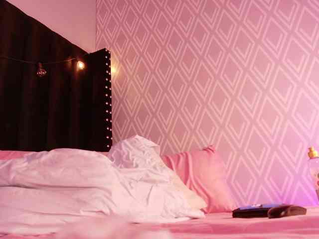 DirtyLittleSlut webcam