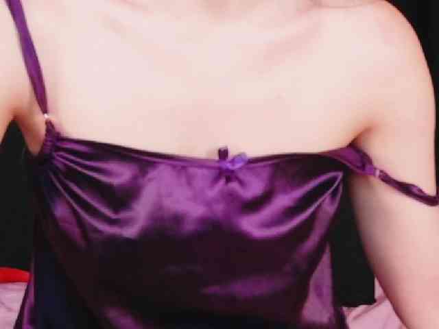 DirtyLittleSlut webcam