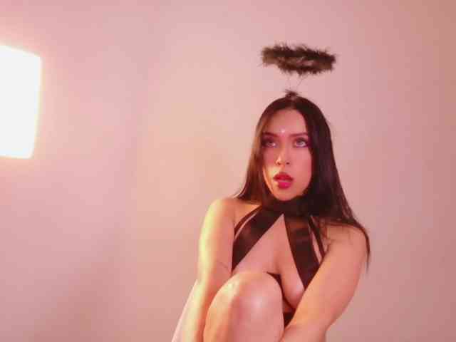 DirtyLittleSlut webcam