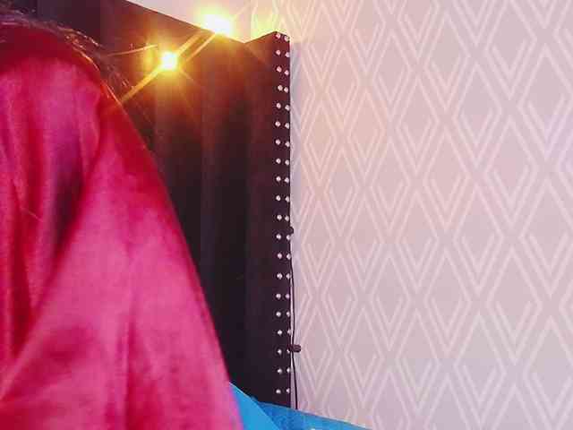 DirtyLittleSlut webcam