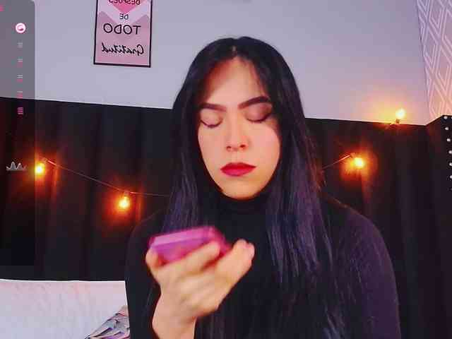 DirtyLittleSlut webcam