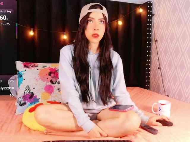 DirtyLittleSlut webcam