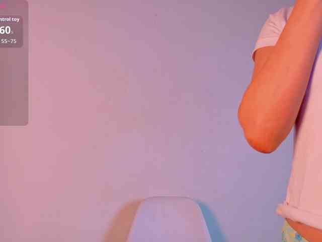 DirtyLittleSlut webcam