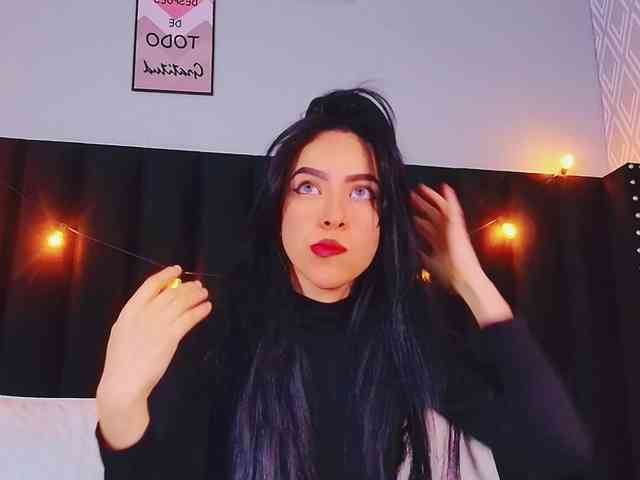 DirtyLittleSlut webcam