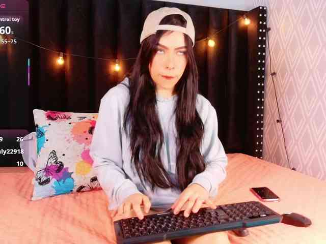 DirtyLittleSlut webcam