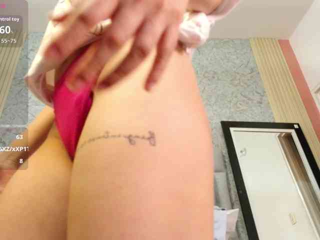 DirtyLittleSlut webcam