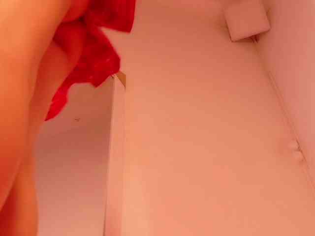 DirtyLittleSlut webcam