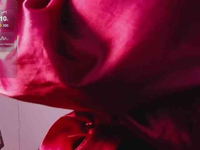 DirtyLittleSlut webcam