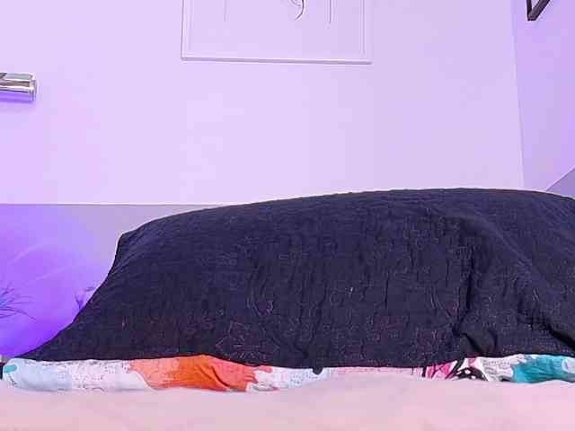 DirtyLittleSlut webcam