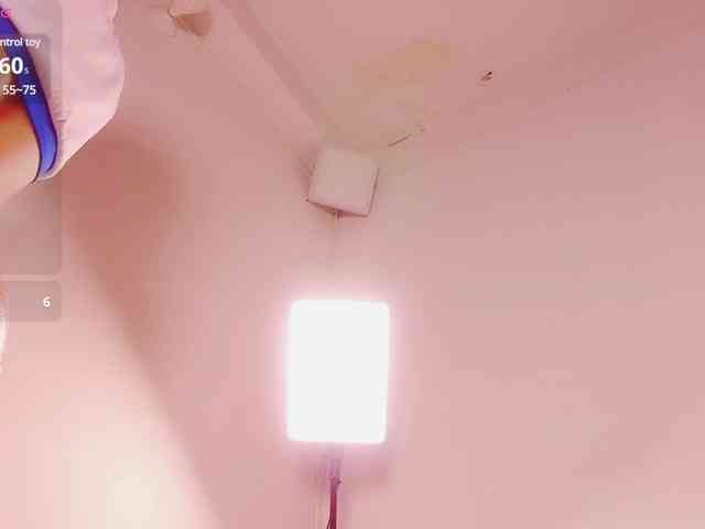 DirtyLittleSlut webcam