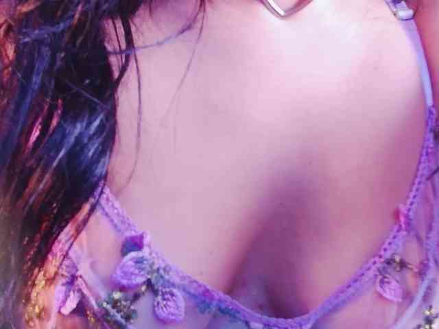 DirtyLittleSlut webcam