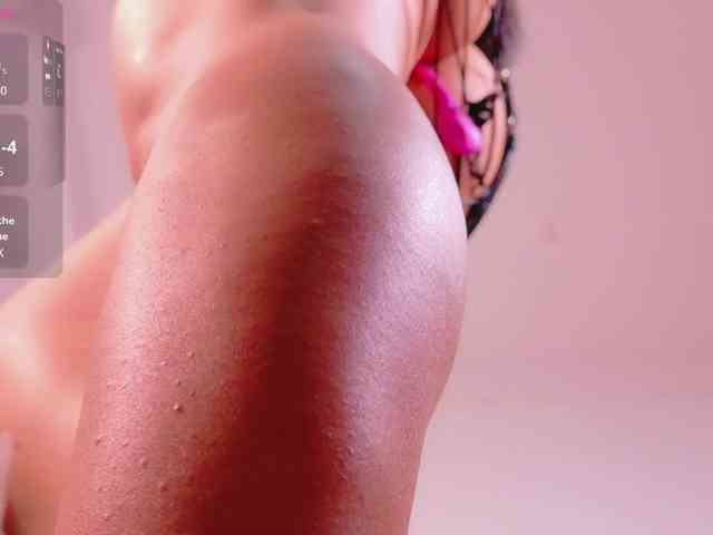 DirtyLittleSlut webcam