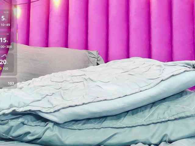 DirtyLittleSlut webcam