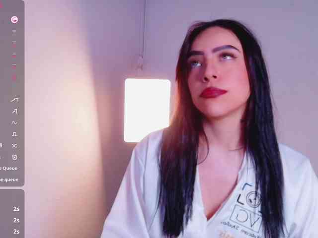 DirtyLittleSlut webcam