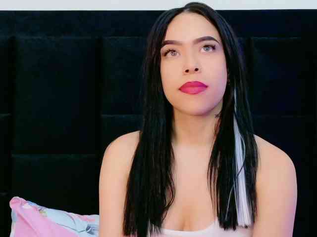 DirtyLittleSlut webcam