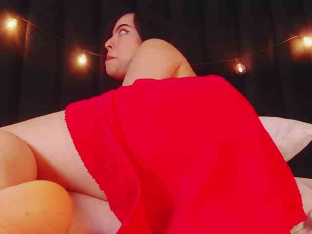 DirtyLittleSlut webcam