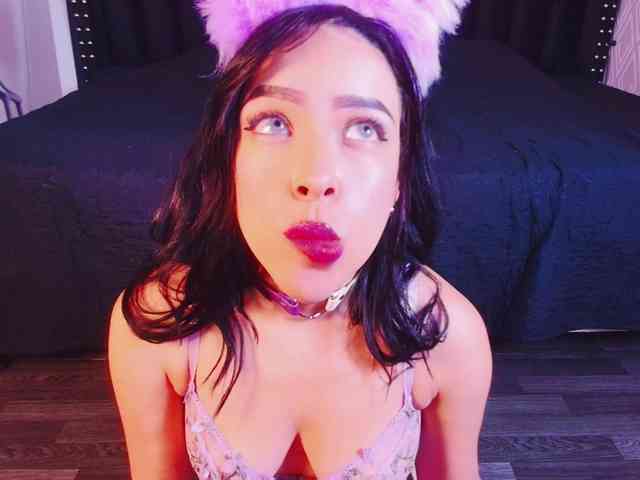 webcam chatroom DirtyLittleSlut