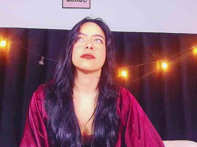 DirtyLittleSlut webcam