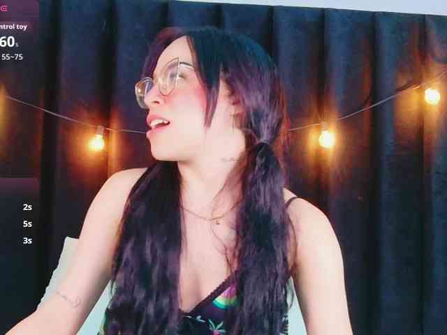 DirtyLittleSlut webcam