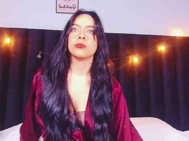 DirtyLittleSlut webcam