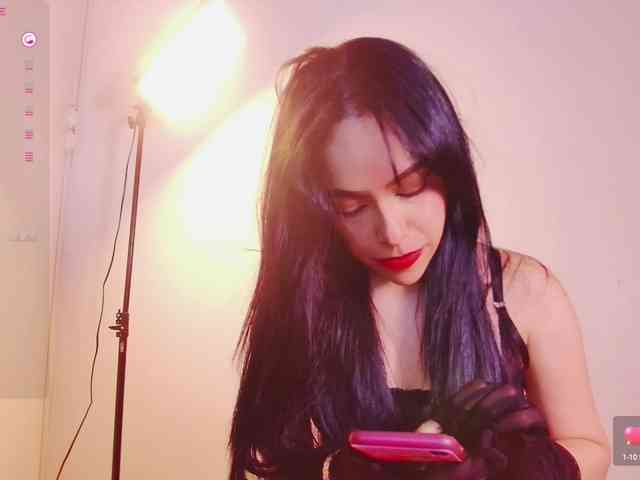 DirtyLittleSlut webcam