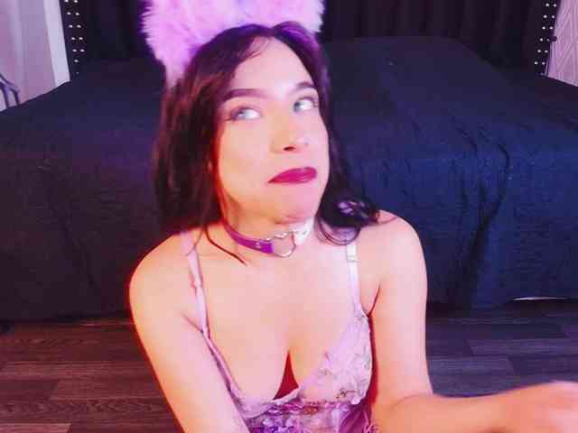 DirtyLittleSlut webcam