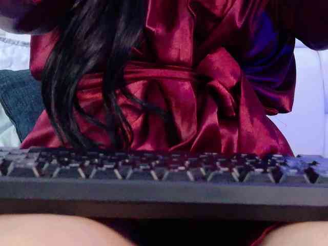 DirtyLittleSlut webcam