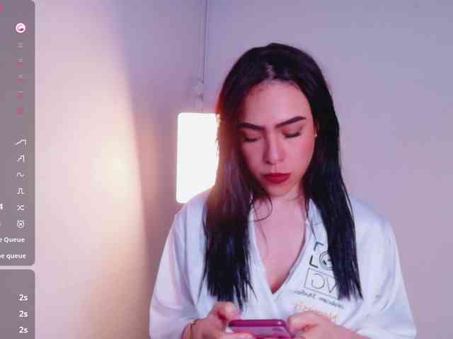 DirtyLittleSlut webcam