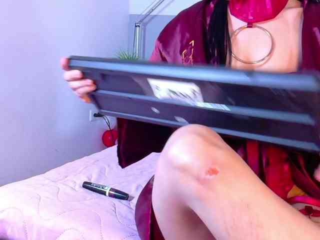 DirtyLittleSlut webcam