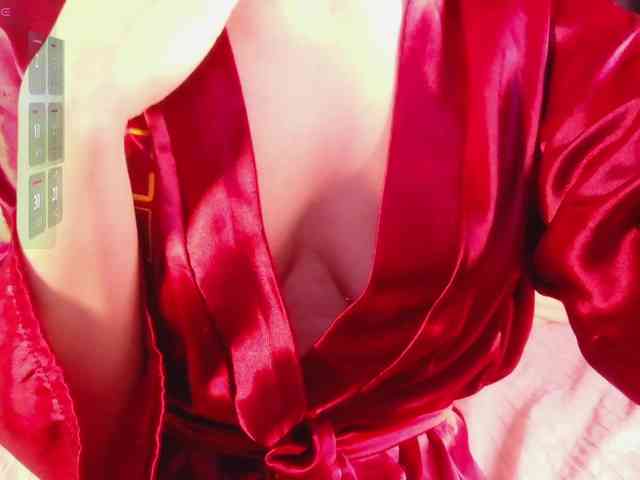 DirtyLittleSlut webcam