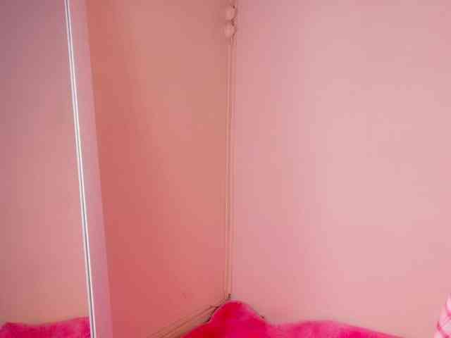 DirtyLittleSlut webcam