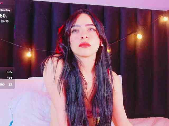 DirtyLittleSlut webcam