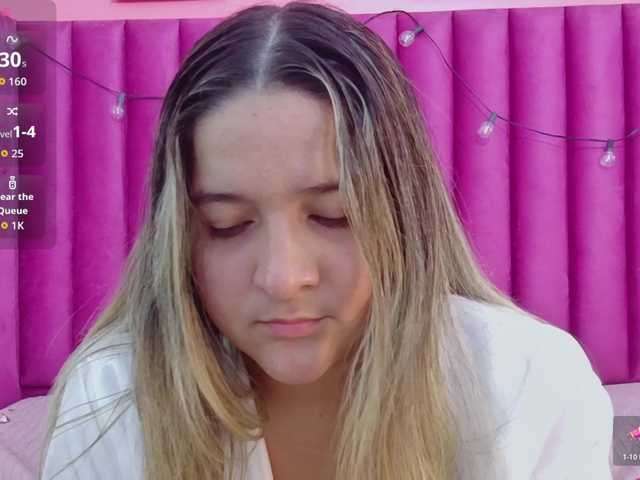 collegepawglovedaddy's BongaCams show and profile